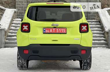 Внедорожник / Кроссовер Jeep Renegade 2018 в 