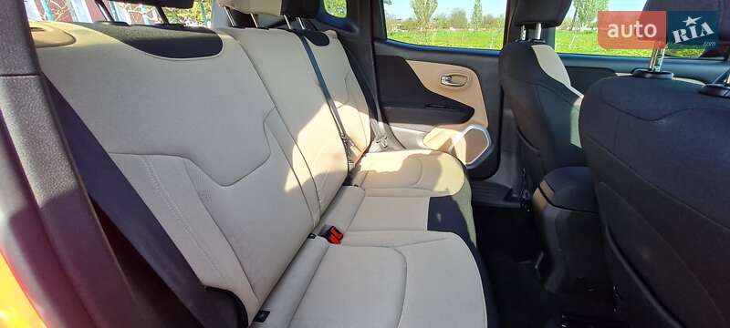 Позашляховик / Кросовер Jeep Renegade 2015 в Харкові