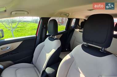 Внедорожник / Кроссовер Jeep Renegade 2015 в Харькове
