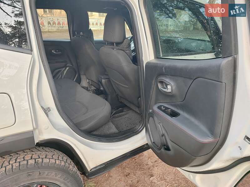Внедорожник / Кроссовер Jeep Renegade 2019 в Днепре