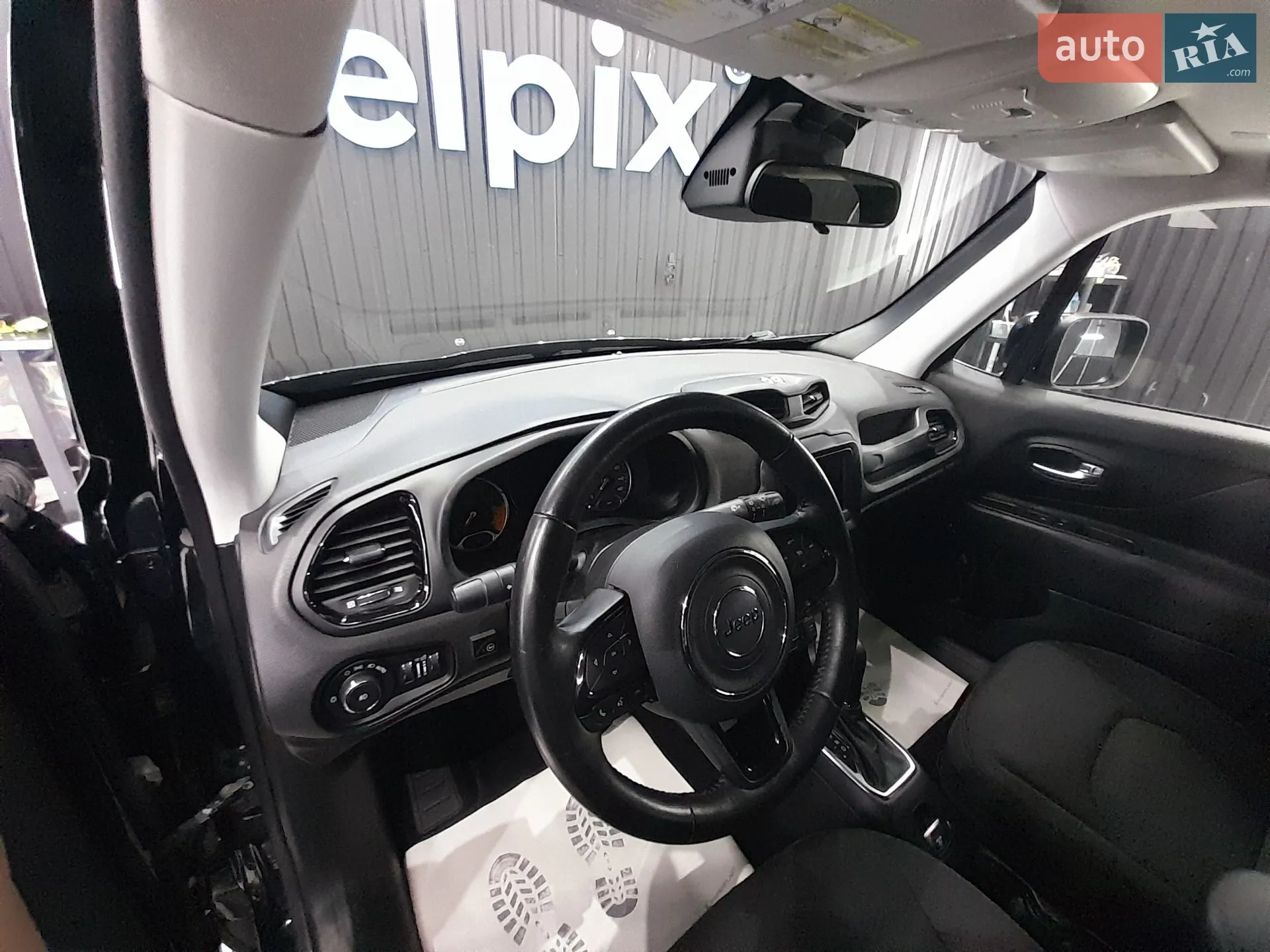 2018 Jeep Renegade - мініатюра 25
