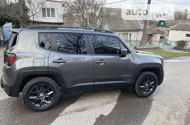 Внедорожник / Кроссовер Jeep Renegade 2016 в Одессе