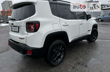 Внедорожник / Кроссовер Jeep Renegade 2016 в Киеве