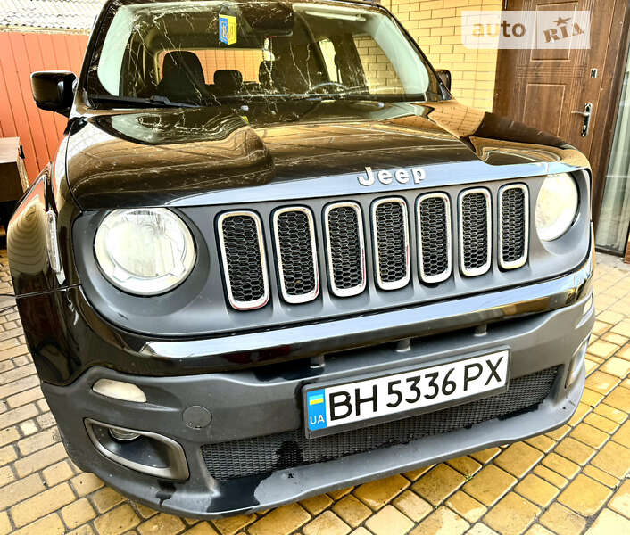 Внедорожник / Кроссовер Jeep Renegade 2015 в Измаиле