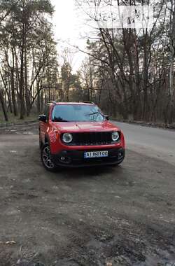 Позашляховик / Кросовер Jeep Renegade 2015 в Києві