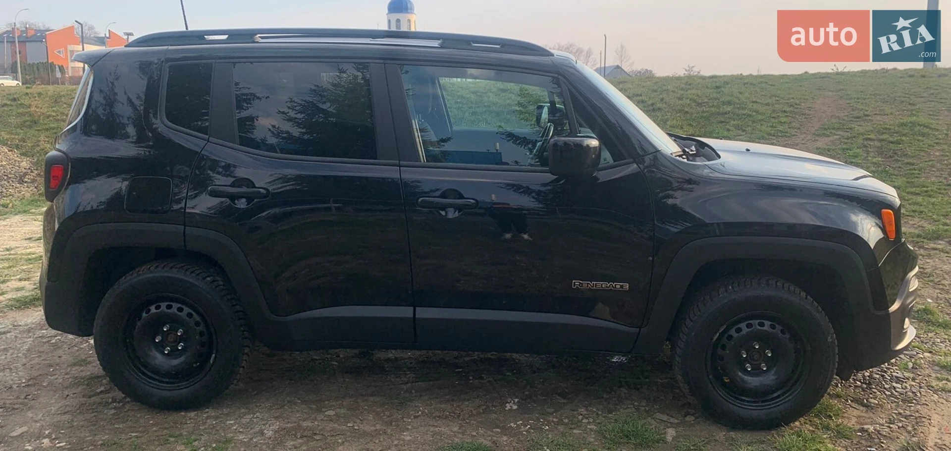 2015 Jeep Renegade - мініатюра 26