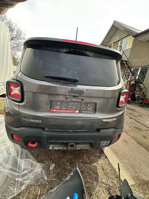 Внедорожник / Кроссовер Jeep Renegade 2016 в Броварах