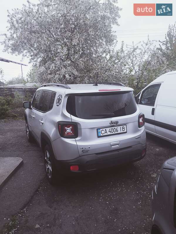 Внедорожник / Кроссовер Jeep Renegade 2018 в Лысянке