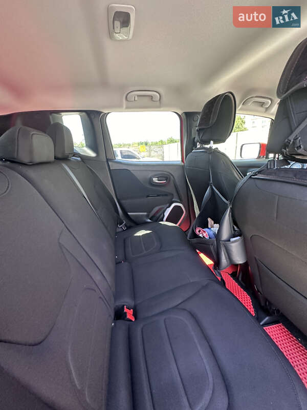 Внедорожник / Кроссовер Jeep Renegade 2018 в Кривом Роге