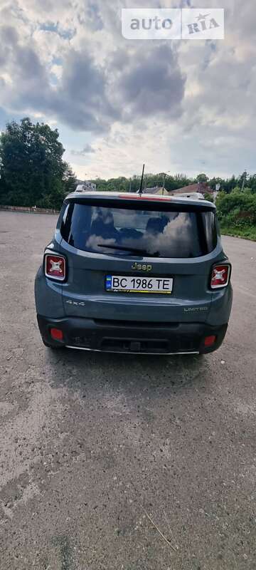 Внедорожник / Кроссовер Jeep Renegade 2017 в Львове