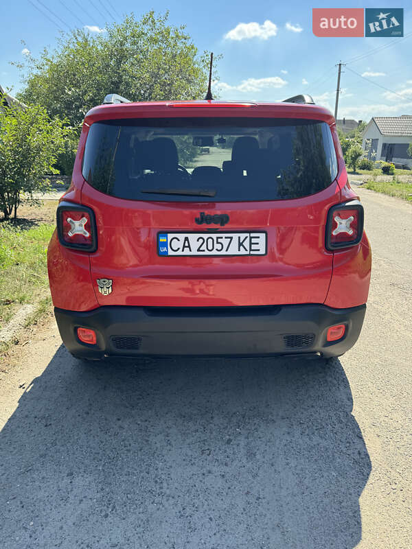 Внедорожник / Кроссовер Jeep Renegade 2017 в Черкассах