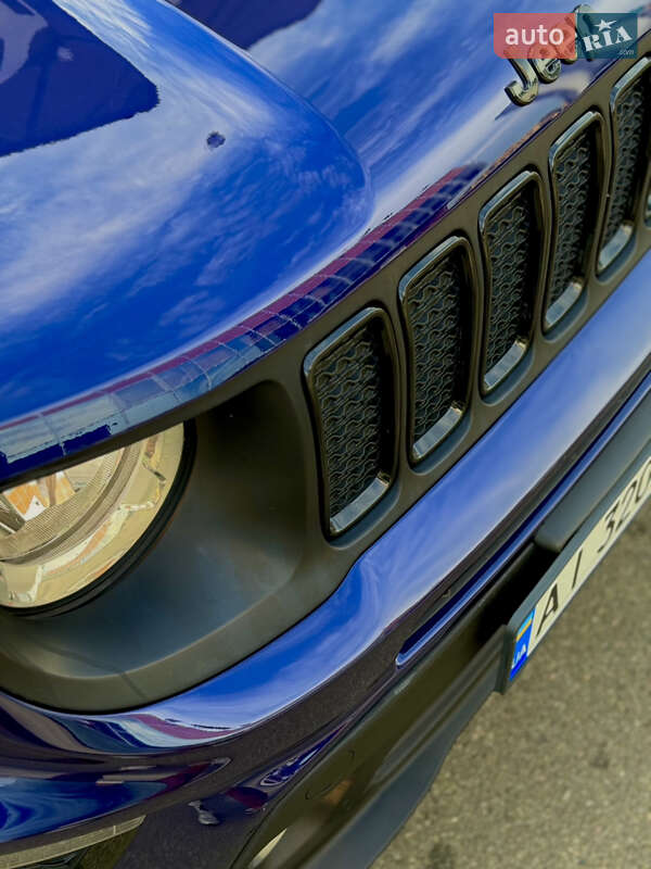 Позашляховик / Кросовер Jeep Renegade 2020 в Вишневому