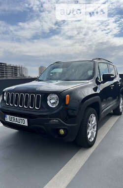 Внедорожник / Кроссовер Jeep Renegade 2016 в Вишневом