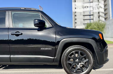 Позашляховик / Кросовер Jeep Renegade 2015 в Києві