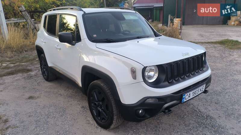 Внедорожник / Кроссовер Jeep Renegade 2018 в Смеле