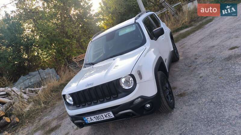 Внедорожник / Кроссовер Jeep Renegade 2018 в Смеле