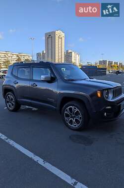 Внедорожник / Кроссовер Jeep Renegade 2016 в Киеве