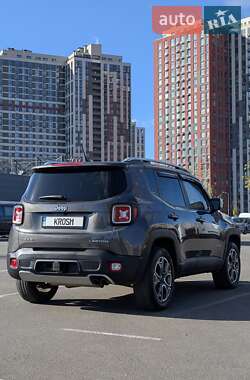 Внедорожник / Кроссовер Jeep Renegade 2016 в Киеве