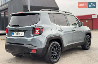 Внедорожник / Кроссовер Jeep Renegade 2017 в Киеве