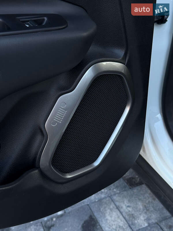 Позашляховик / Кросовер Jeep Renegade 2019 в Южноукраїнську