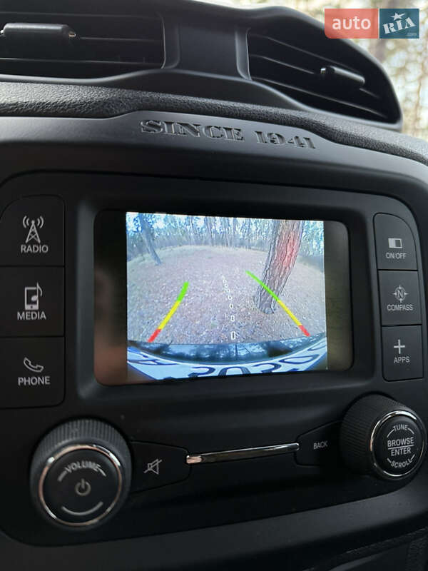 Внедорожник / Кроссовер Jeep Renegade 2016 в Черкассах
