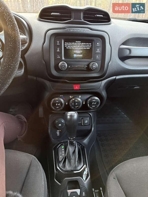 Внедорожник / Кроссовер Jeep Renegade 2016 в Черкассах