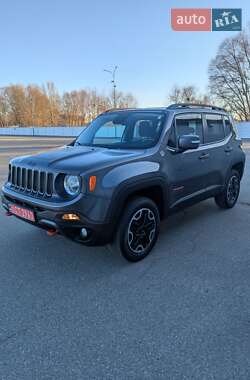 Внедорожник / Кроссовер Jeep Renegade 2016 в Киеве