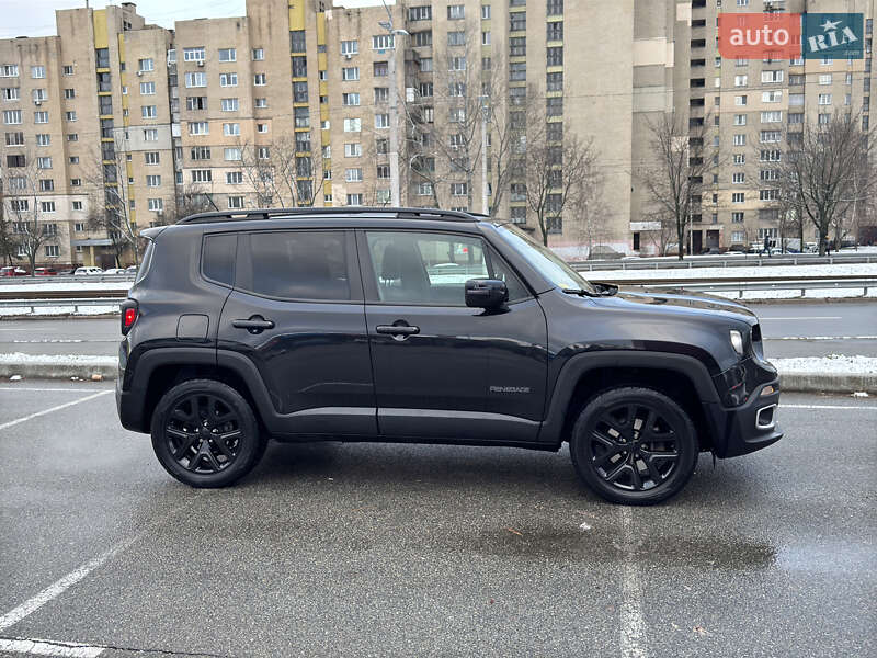 Позашляховик / Кросовер Jeep Renegade 2016 в Києві