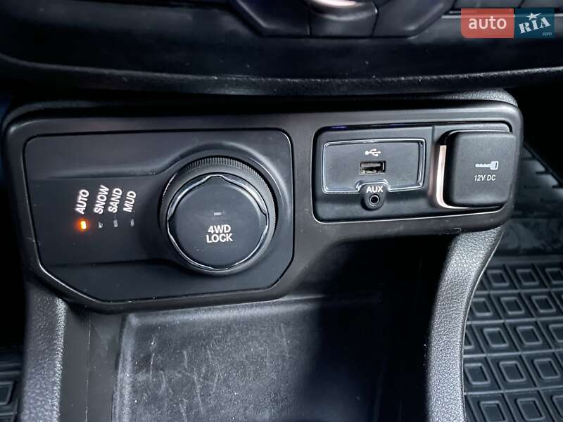 Внедорожник / Кроссовер Jeep Renegade 2020 в Одессе