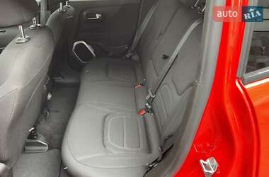 Внедорожник / Кроссовер Jeep Renegade 2018 в 