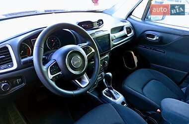 Позашляховик / Кросовер Jeep Renegade 2019 в 