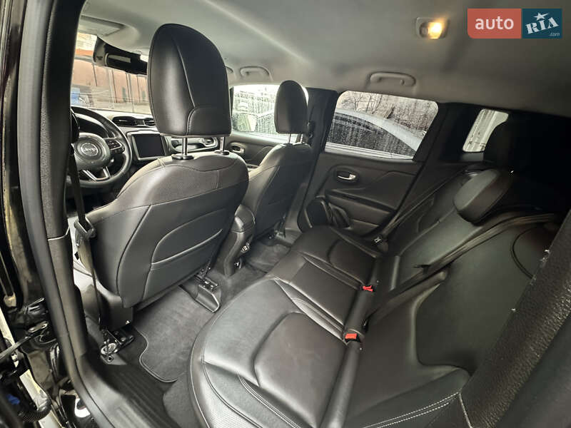 Внедорожник / Кроссовер Jeep Renegade 2020 в Одессе