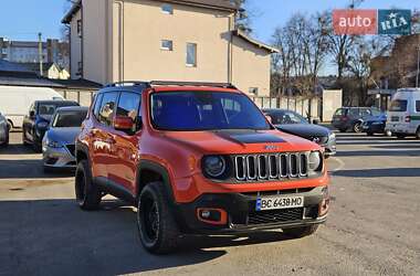 Позашляховик / Кросовер Jeep Renegade 2016 в Львові