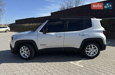 Внедорожник / Кроссовер Jeep Renegade 2018 в 