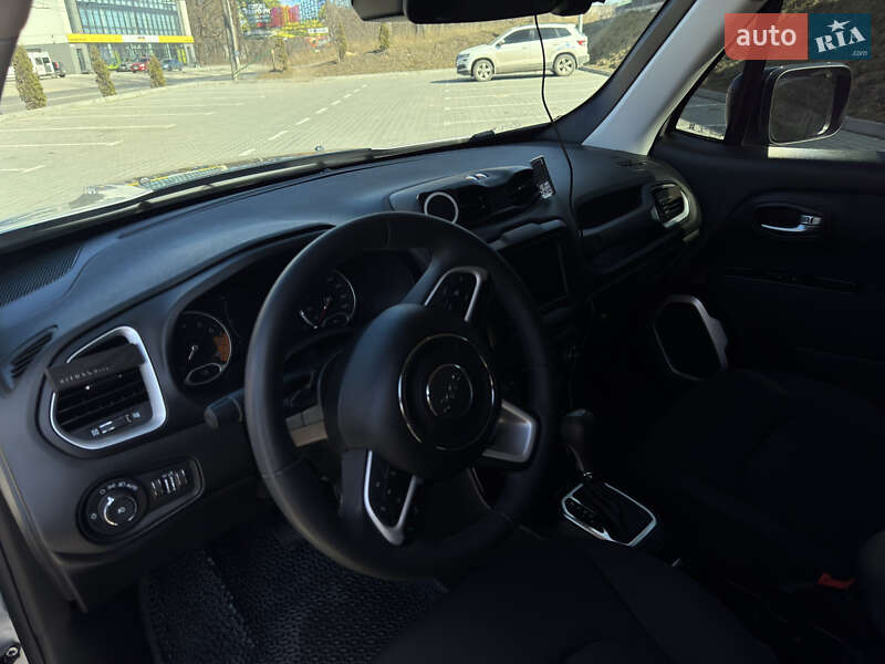Внедорожник / Кроссовер Jeep Renegade 2018 в Чемеровцах