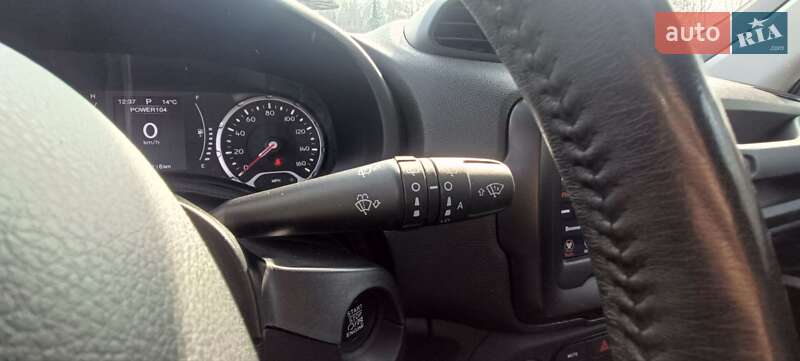 Позашляховик / Кросовер Jeep Renegade 2020 в Києві