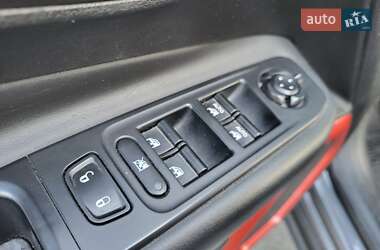 Внедорожник / Кроссовер Jeep Renegade 2016 в 