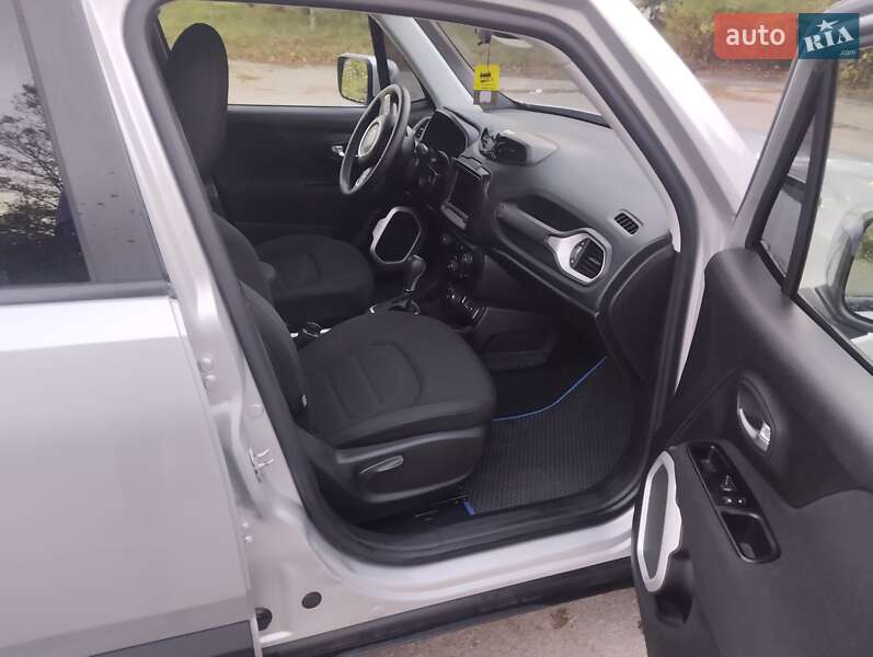 Внедорожник / Кроссовер Jeep Renegade 2019 в Житомире фото 8 Внедорожник / Кроссовер Jeep Renegade 2019 в Житомире