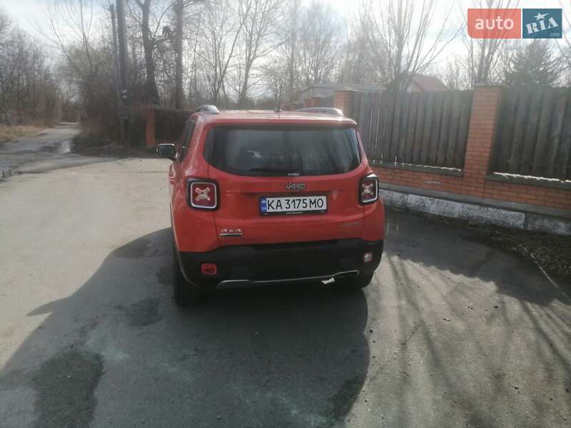 Позашляховик / Кросовер Jeep Renegade 2017 в Києві