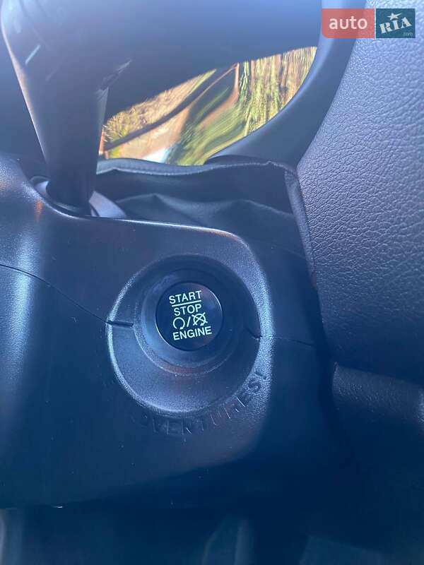 Позашляховик / Кросовер Jeep Renegade 2017 в Львові фото 16 Позашляховик / Кросовер Jeep Renegade 2017 в Львові