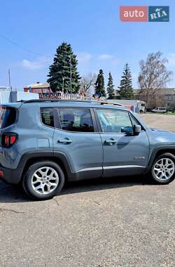 Позашляховик / Кросовер Jeep Renegade 2018 в Валках