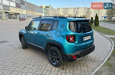 Внедорожник / Кроссовер Jeep Renegade 2021 в 