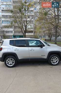 Внедорожник / Кроссовер Jeep Renegade 2019 в 