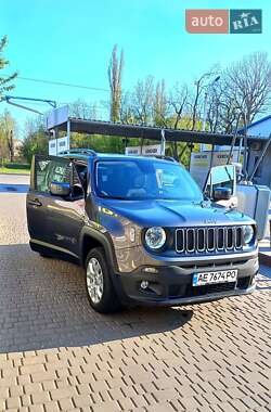 Позашляховик / Кросовер Jeep Renegade 2018 в 
