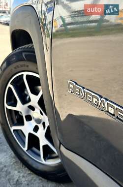 Внедорожник / Кроссовер Jeep Renegade 2020 в 