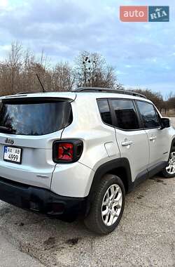 Внедорожник / Кроссовер Jeep Renegade 2015 в 
