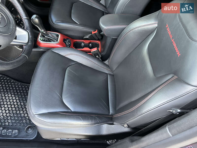Внедорожник / Кроссовер Jeep Renegade 2019 в Киеве