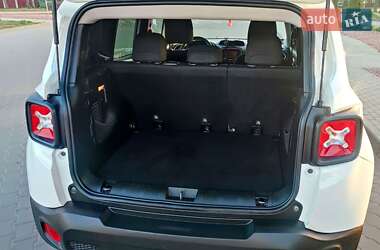 Внедорожник / Кроссовер Jeep Renegade 2019 в 