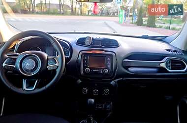 Внедорожник / Кроссовер Jeep Renegade 2019 в 