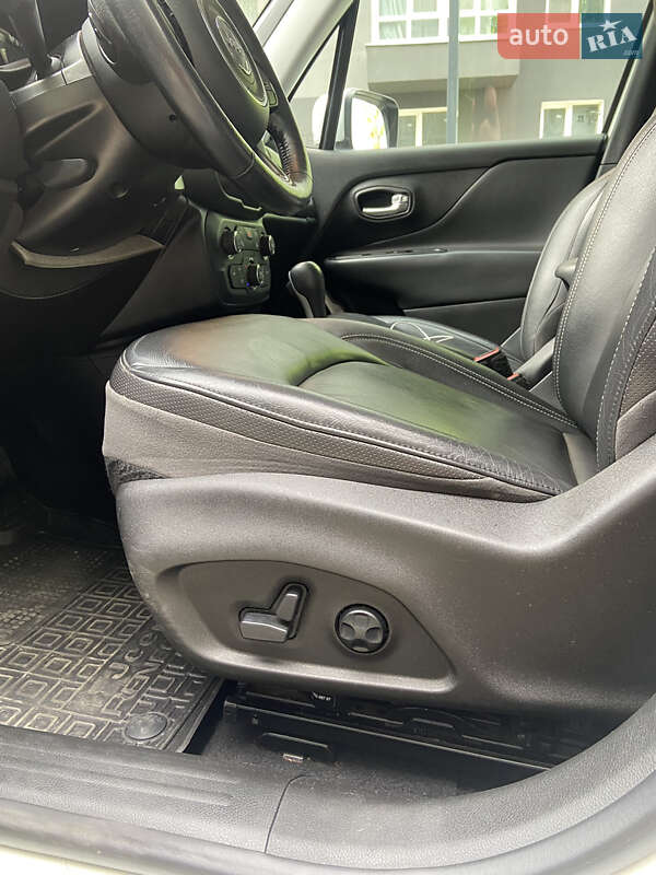 Внедорожник / Кроссовер Jeep Renegade 2018 в Ивано-Франковске